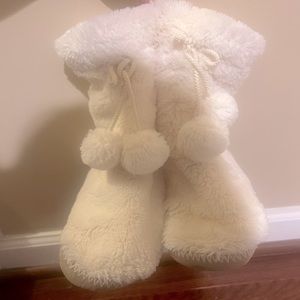 Fuzzy Winter Slippers
